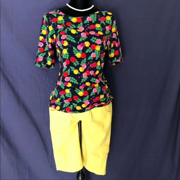 ✨Cute Summer Outfits. Top Lg, Shorts size 8 - Picture 10 of 16